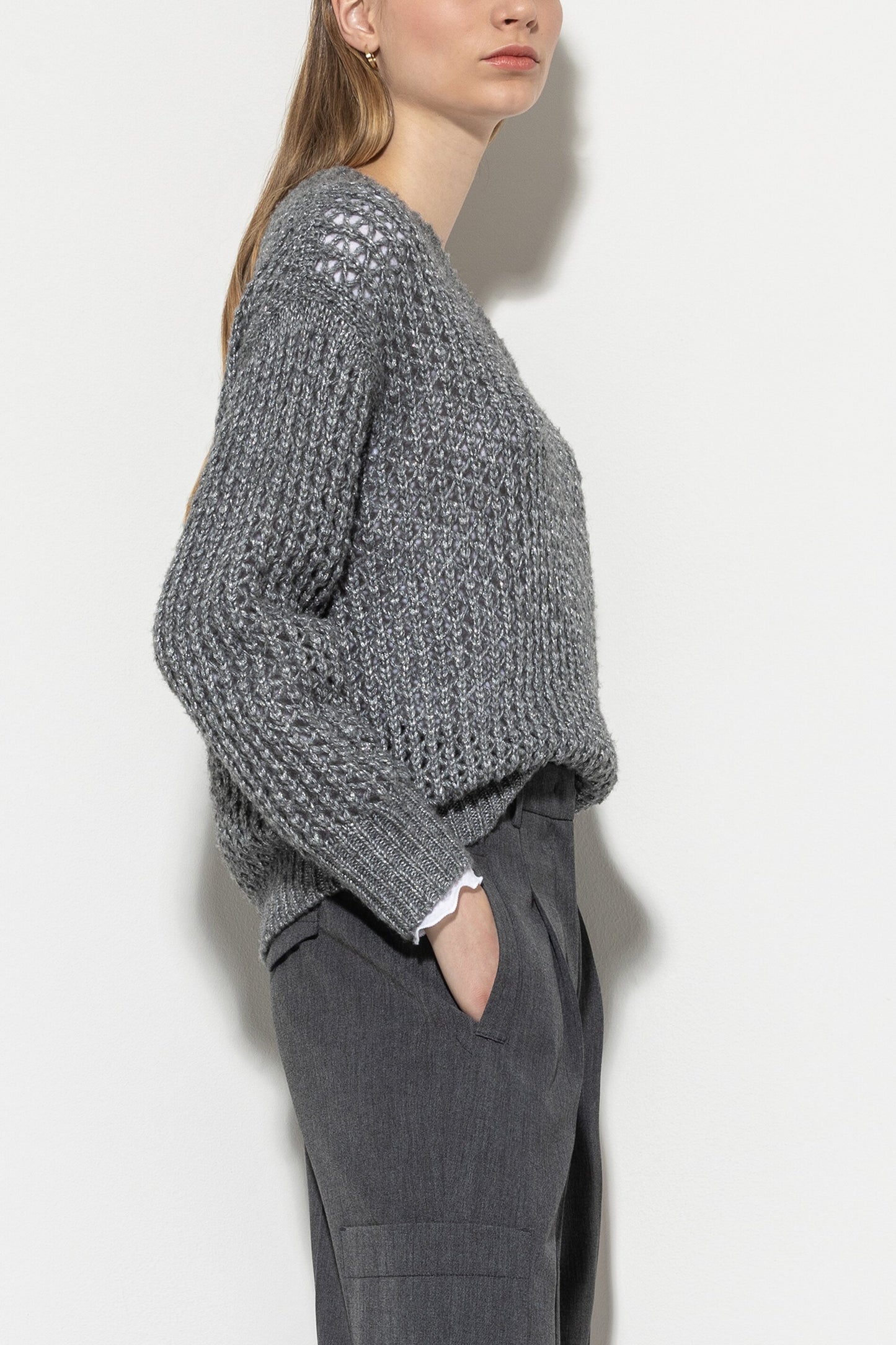 V-sweater with Mesh Structure