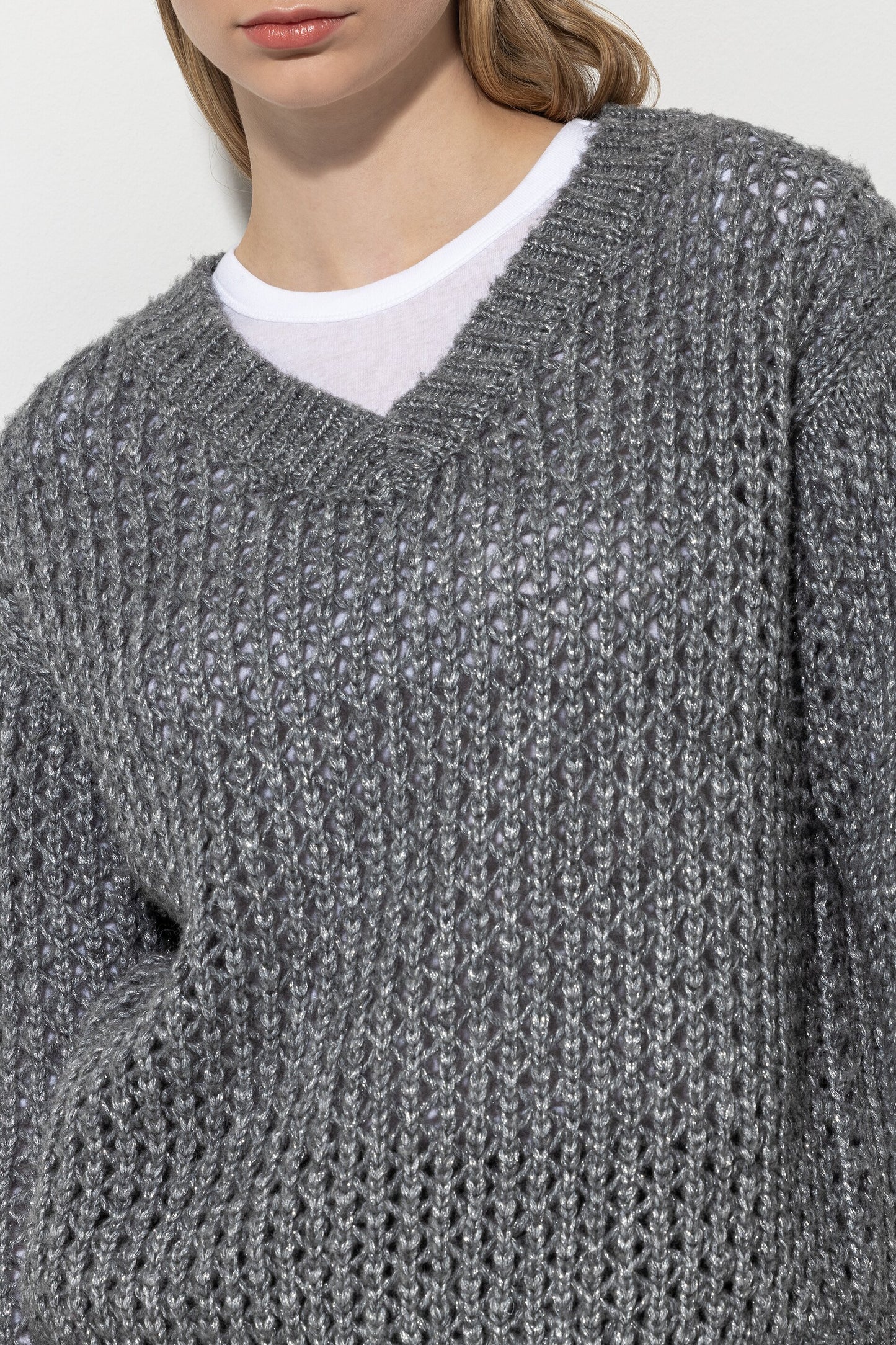 V-sweater with Mesh Structure