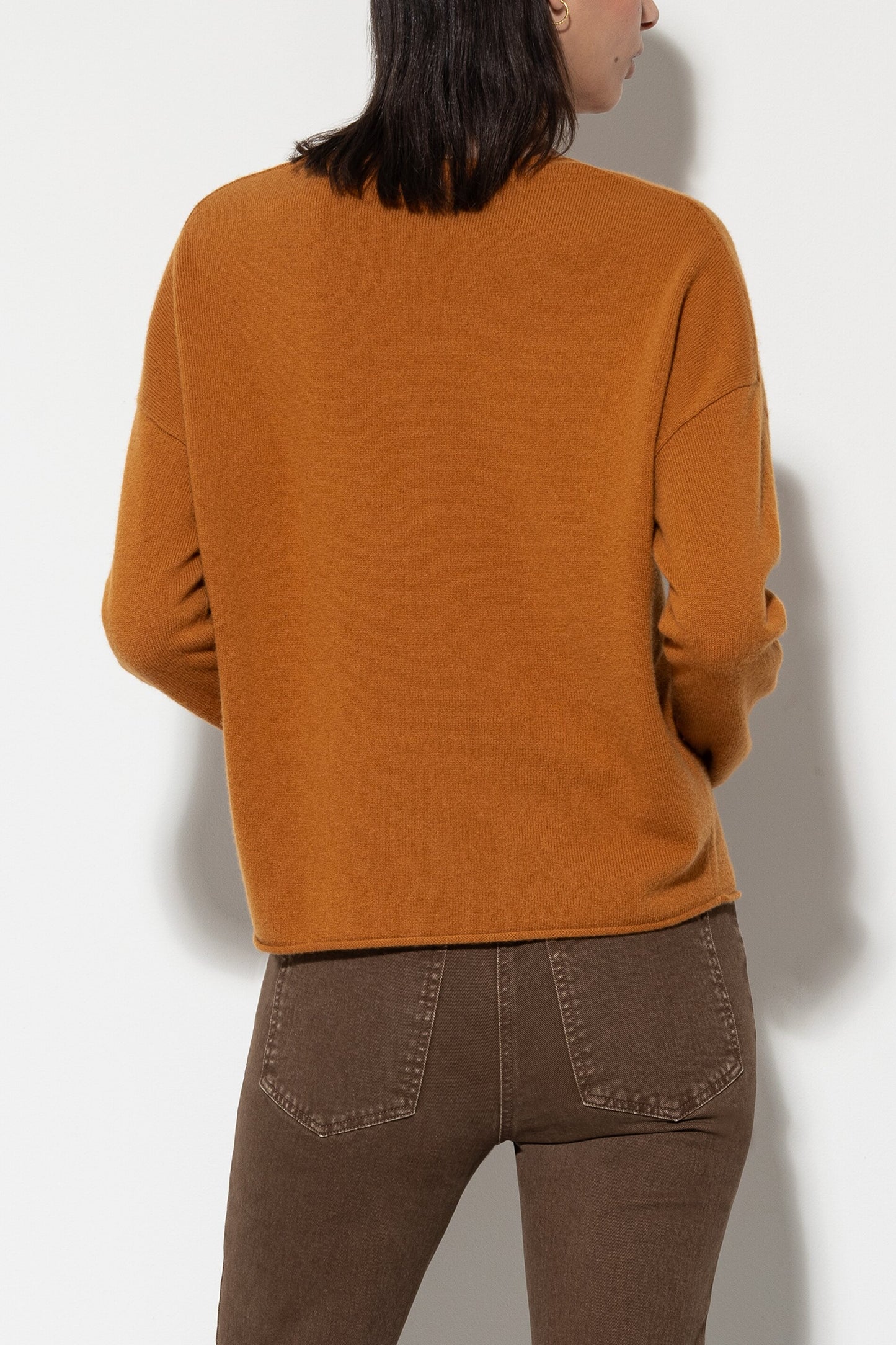 V-neck Sweater in Cashmere Blend