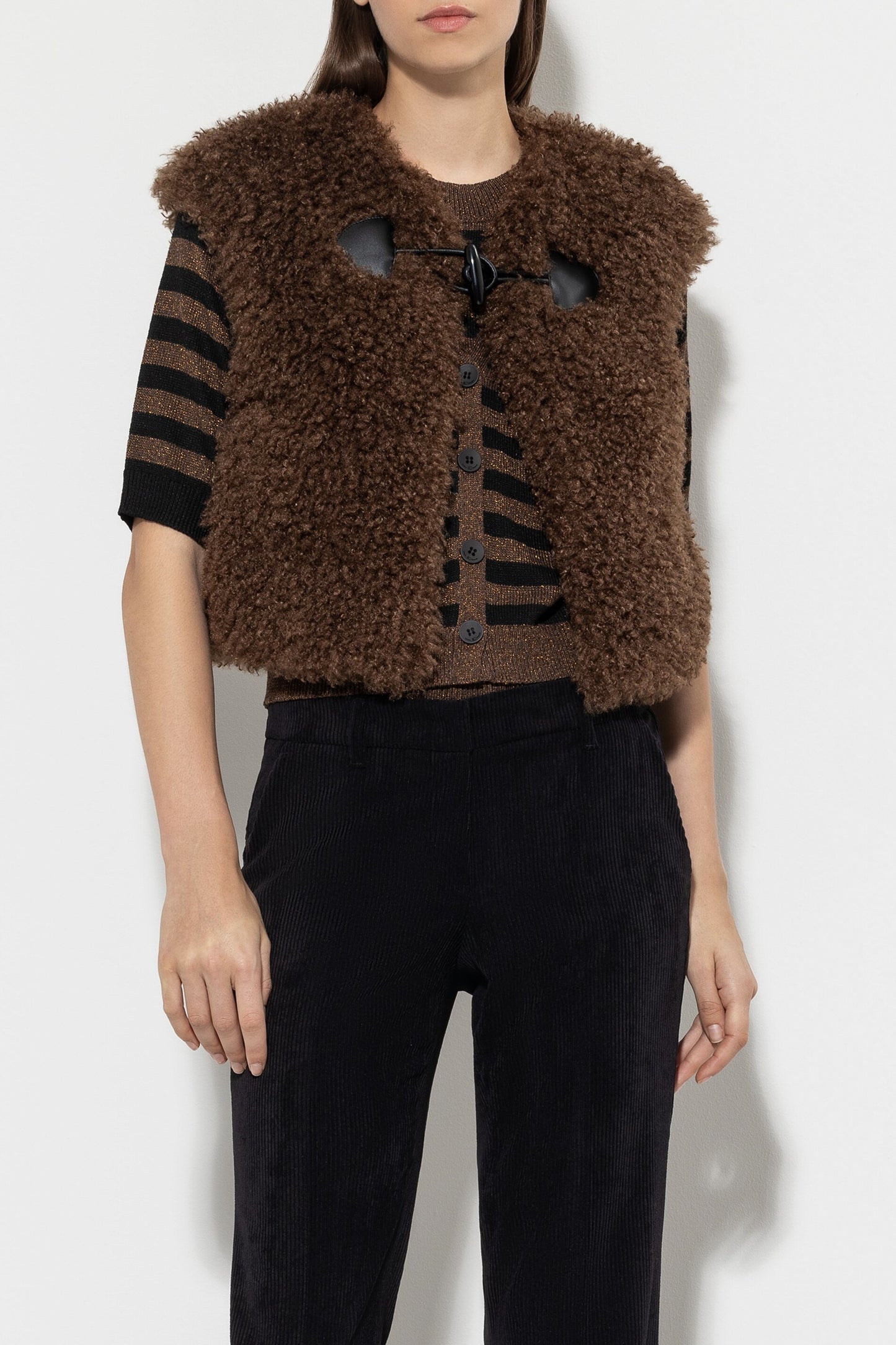 Vest in Fur Look