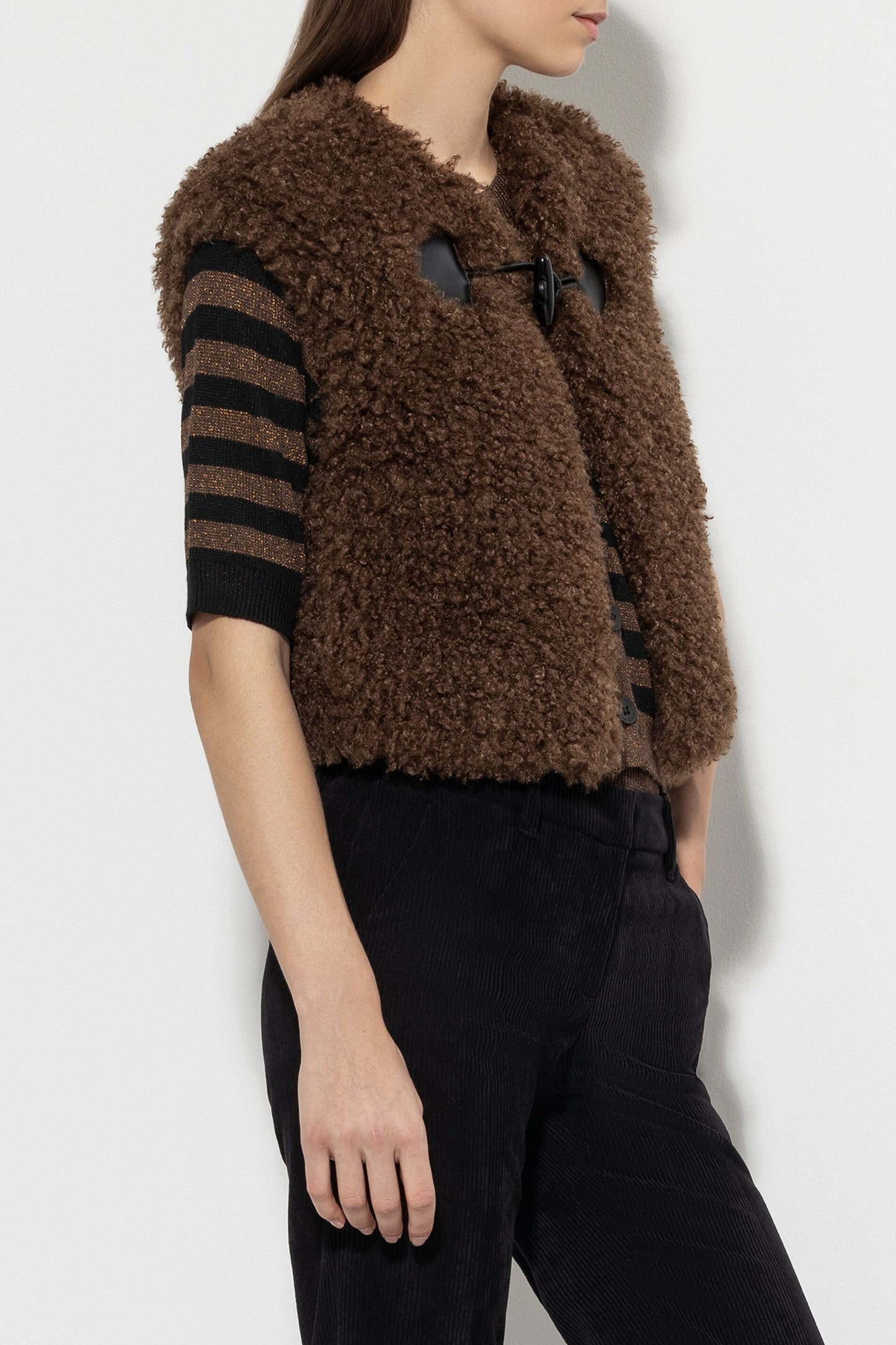 Vest in Fur Look