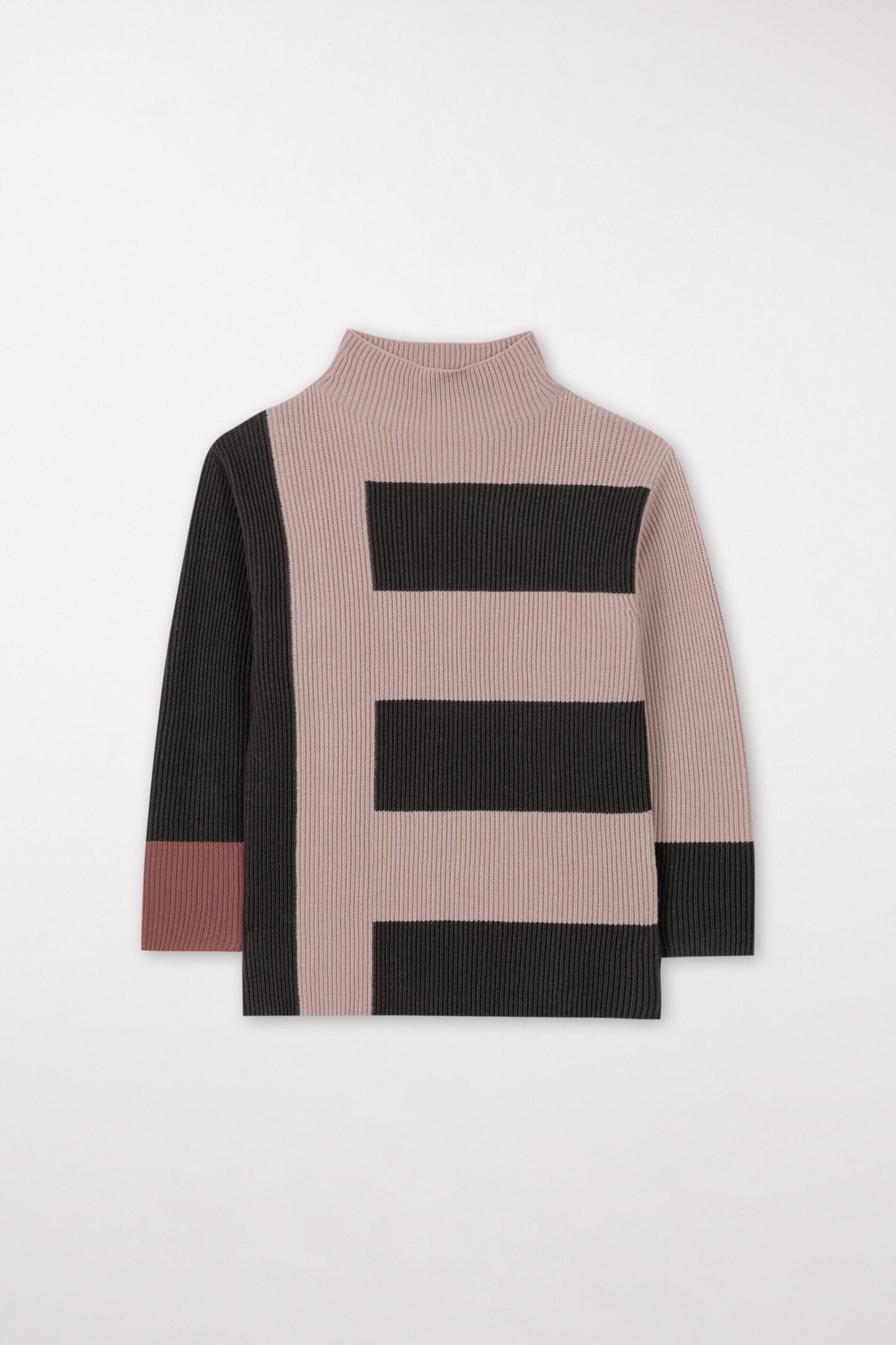 Turtleneck Sweater with Contrast Color Block