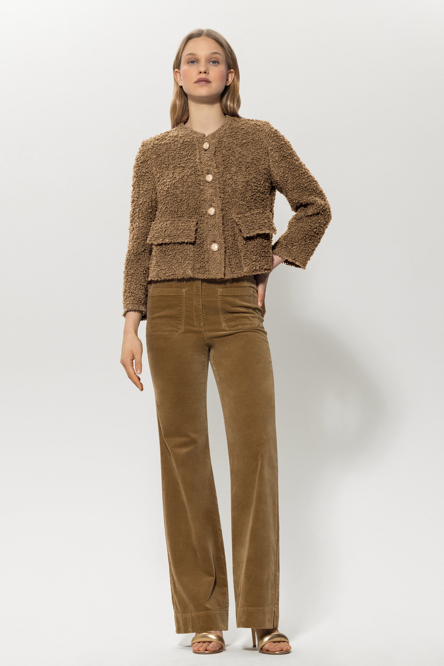 Boxy Jacket in Luxurious Bouclé Wool